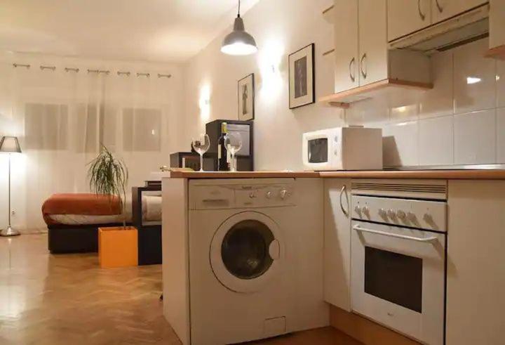 Estudio Acogedor Y Luminoso Apartment Madrid Ngoại thất bức ảnh